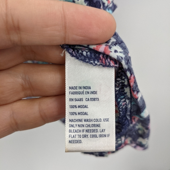 *Sold*AMERICAN EAGLE Floral Ruffle Racerback Tank Top - Picture 4 of 8